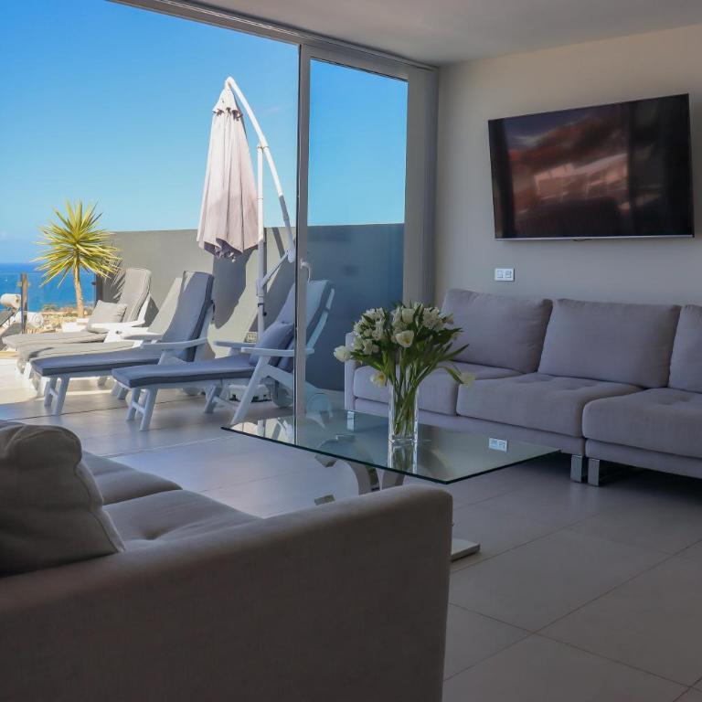 Azure Sky Villa - Panoramic ocean view, luxury, San Eugenio - Villa - 3