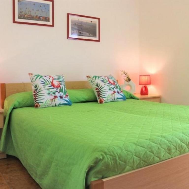 Colorful flat with sea view - Apartment - 1