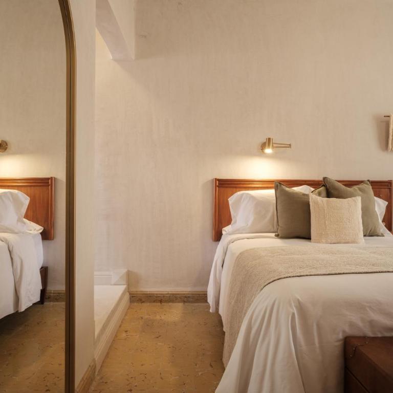 Hotel Hércules - Standard Queen Room - 5