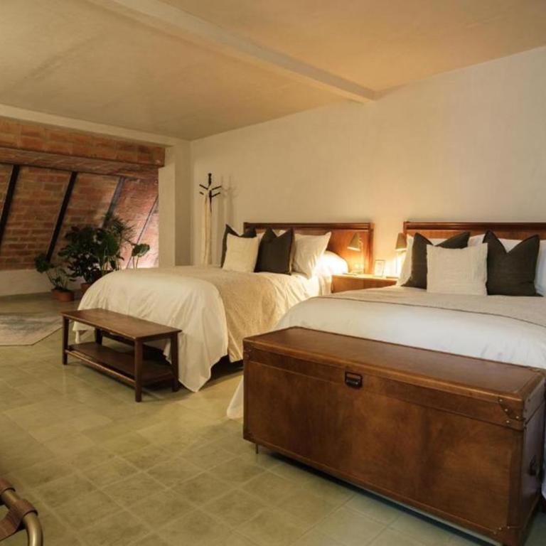 Hotel Hércules - One-Bedroom Suite - 3