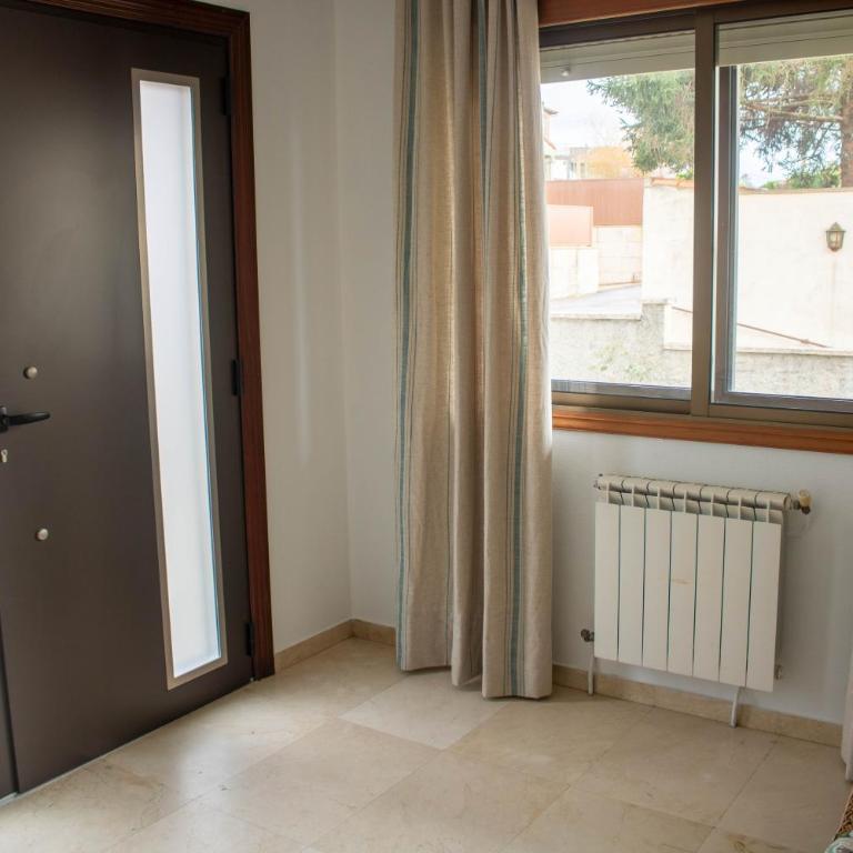 Apartamentos Lubians - Apartamento de 3 dormitorios - 6