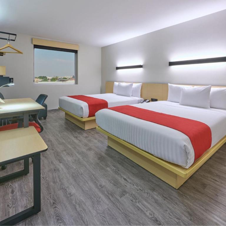 City Express by Marriott Ciudad de Mexico Aeropuerto - Queen Room with Two Queen Beds - 4