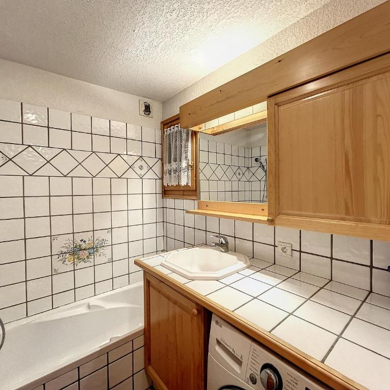 Charmant 3 pièces avec jardin, parking et proximité ski bus à 900m du village de Combloux - Appartement 2 Chambres - 10