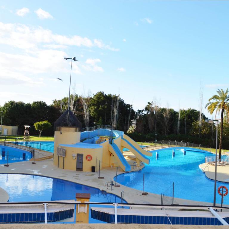 Sea View Studio Near Beach Pools Benalmádena - Studio with Sea View - 7
