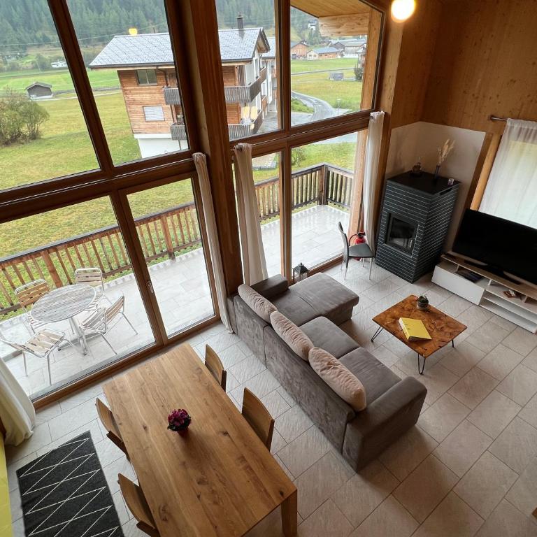 Chalet Breithorn- Perfect for Holiday with Amazing View! - Loft-Apartment B mit Whirlpool - 11