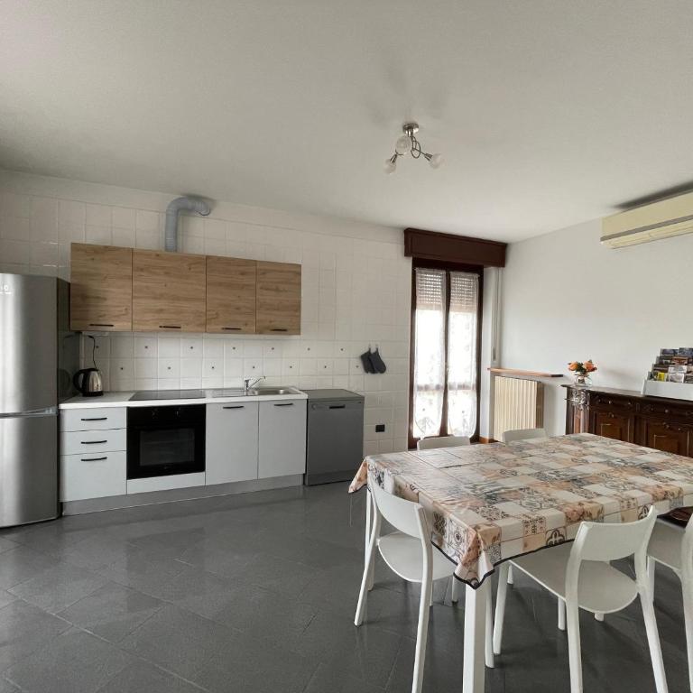 Casa Luigi - appartamenti a Peschiera del Garda - Appartamento con 3 Camere da Letto - 22