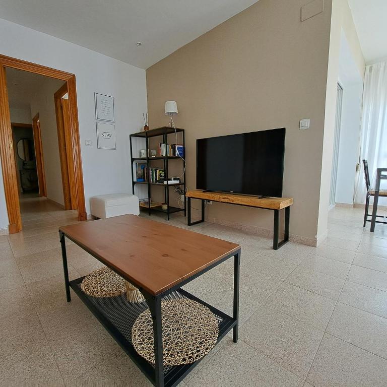Ático primera línea de playa con vistas al Mar-Climatizado-Wifi-Parking-Solo familias - Apartamento de 3 dormitorios - 4