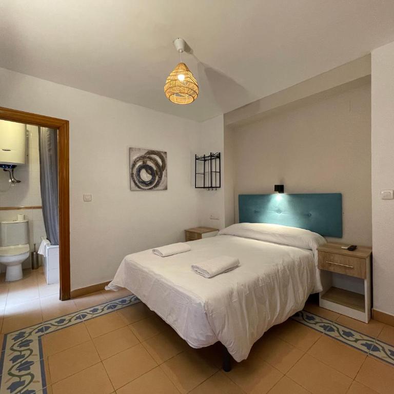 Sueños de Lorca Guest House - Double Room with Private Bathroom - 21