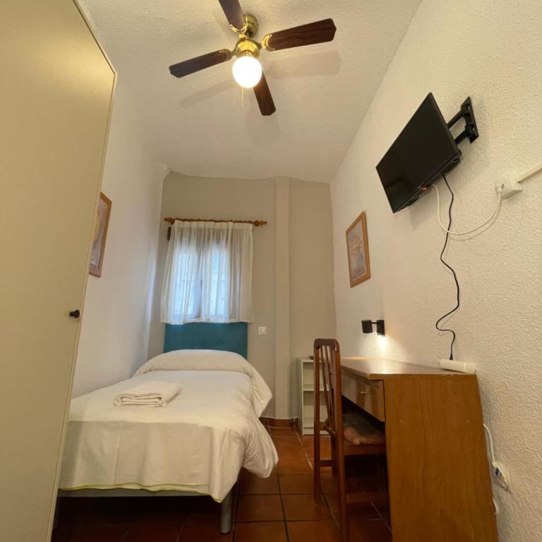 Sueños de Lorca Guest House - Single Room with Shared Bathroom - 12