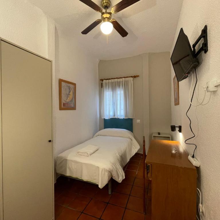 Sueños de Lorca Guest House - Single Room with Shared Bathroom - 7