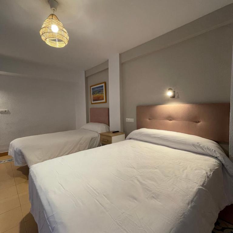 Sueños de Lorca Guest House - Double Room with Shared Bathroom - 24