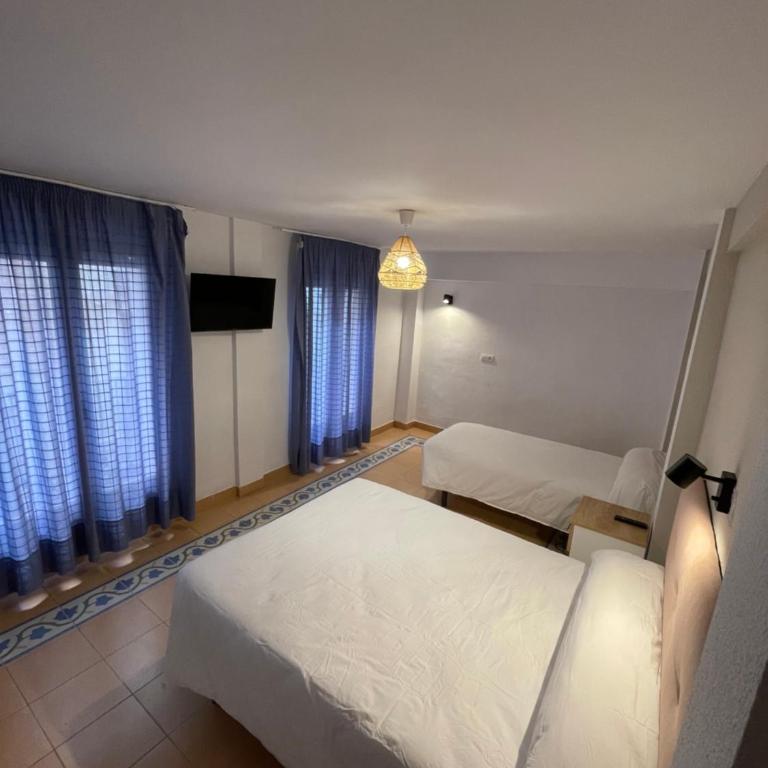 Sueños de Lorca Guest House - Double Room with Shared Bathroom - 25