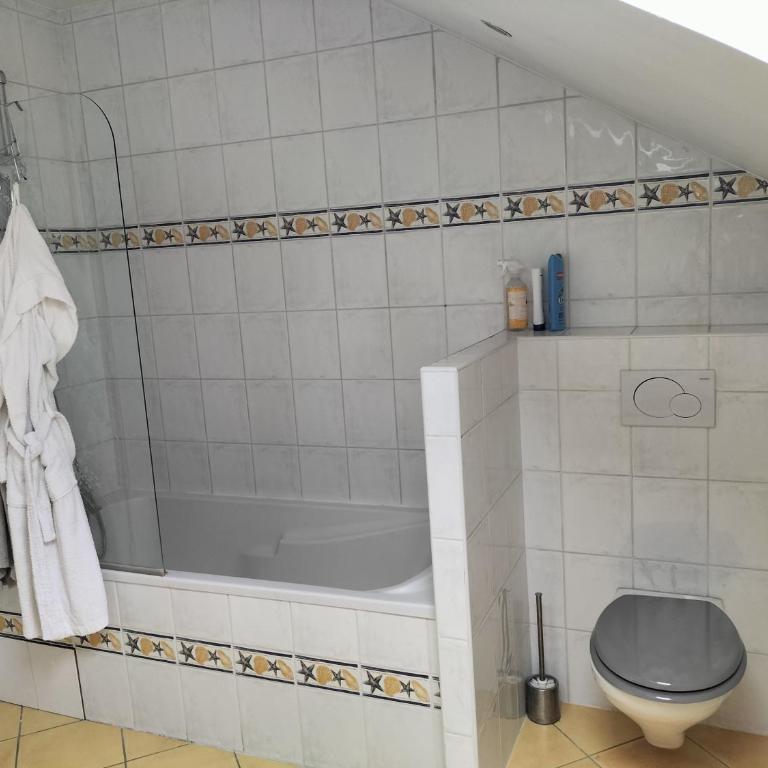 Apparemment 3 chambres - Appartement 3 Chambres Premium avec Balcon - 10