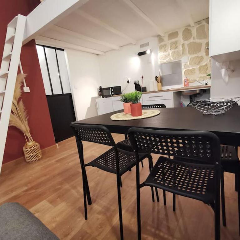Centre ville Montpellier - Appartement au coeur de l'écusson - Apartment mit 1 Schlafzimmer - 14