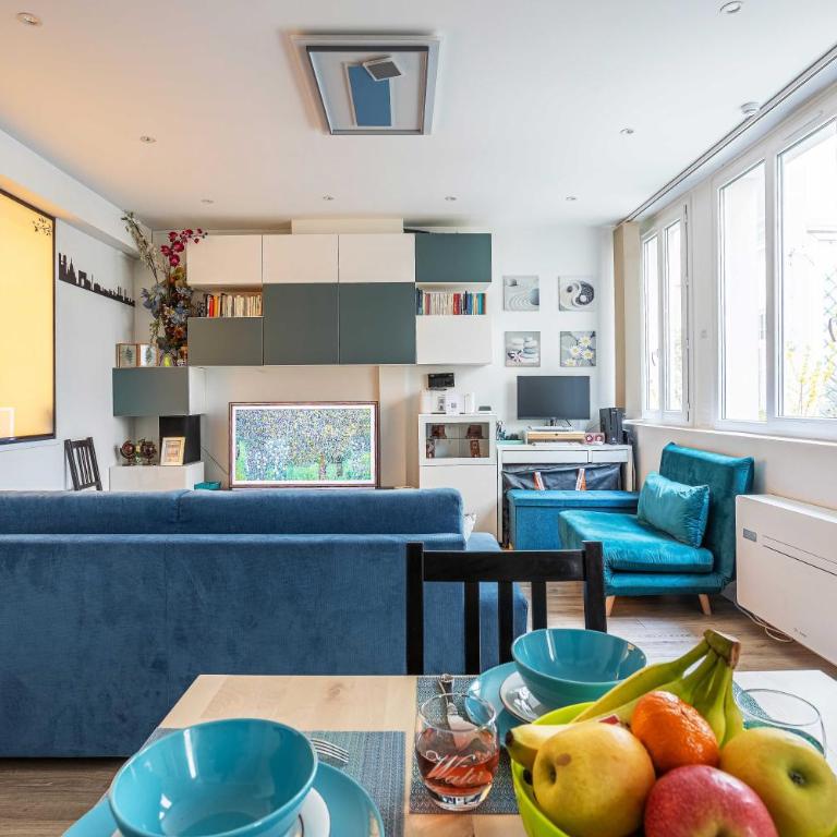Paris my home, GF, AIR COND, 2 SHOWERS, 2 WC - Apartment - Ground Floor - 10