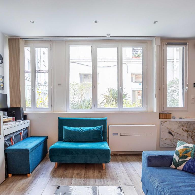Paris my home, GF, AIR COND, 2 SHOWERS, 2 WC - Apartment - Ground Floor - 14