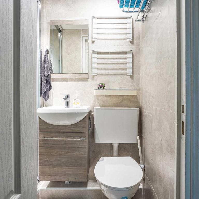 Paris my home, GF, AIR COND, 2 SHOWERS, 2 WC - Apartment - Ground Floor - 29