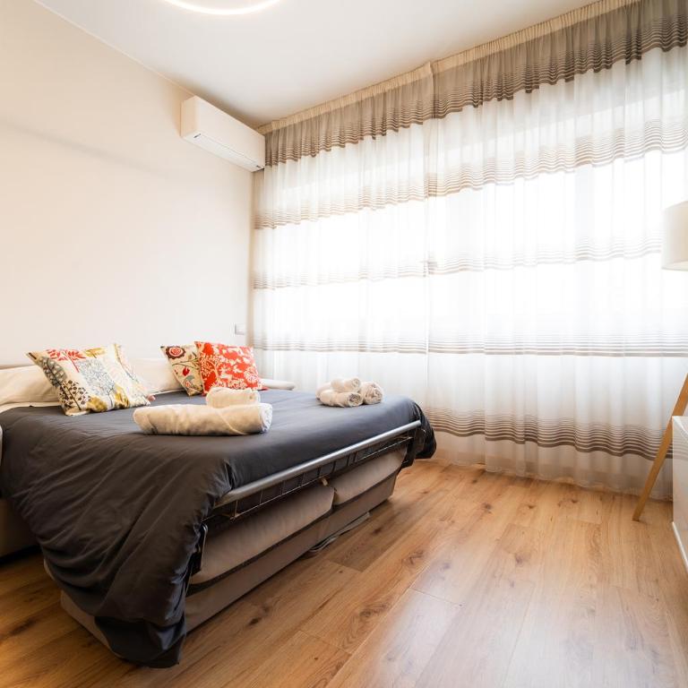 Exclusive 2 Bedroom Apartment [Catania Center] - Two-Bedroom Apartment - 9
