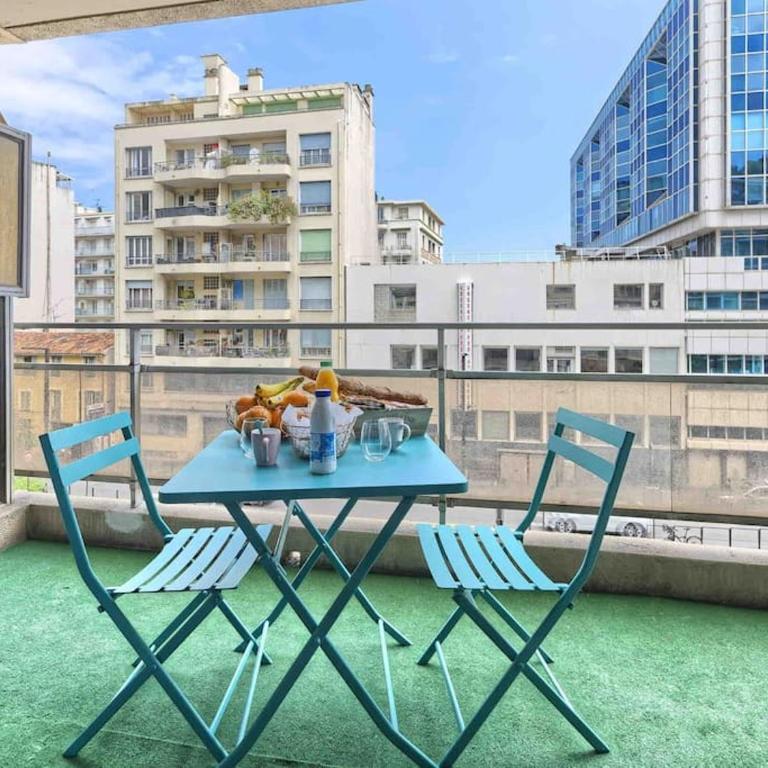 1 min to beach bedroom flat with 2 AC and parking in summer - Appartement 3 Chambres - 5