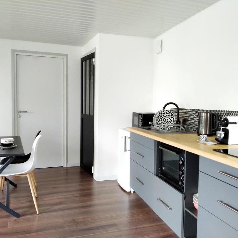 Mimis House - Appartement - Rez-de-Chaussée - 7