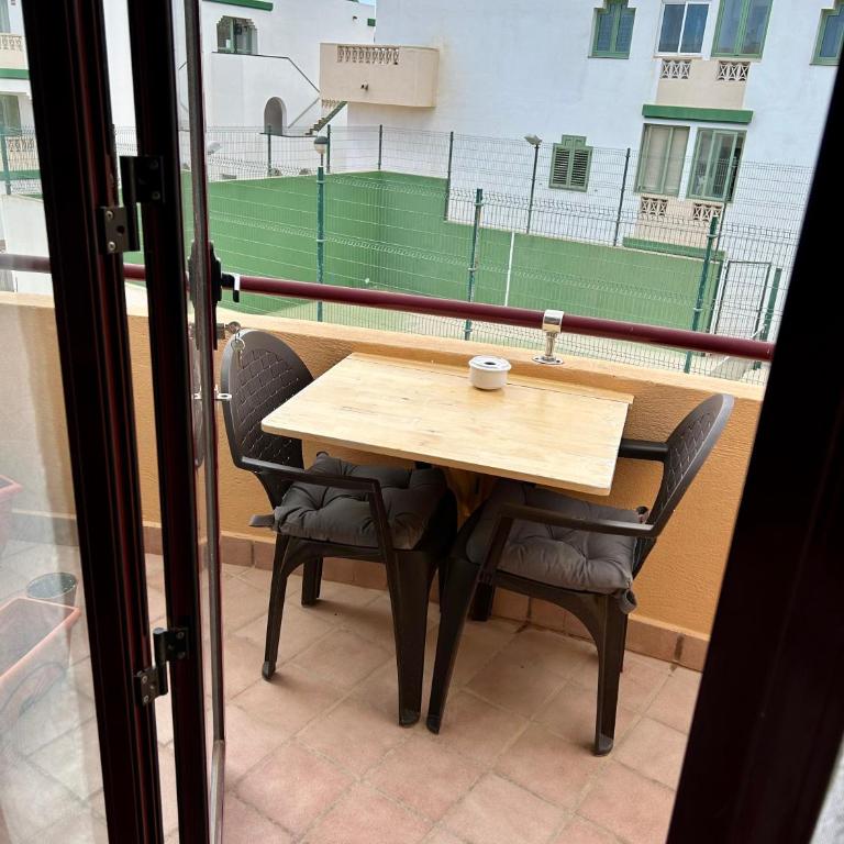 Honey Bunch - One-Bedroom Apartment - 5