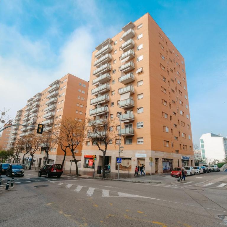 Apartamento Céntrico - Apartamento de 3 dormitorios - 53