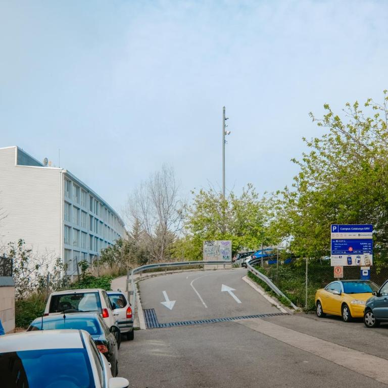Apartamento Céntrico - Apartamento de 3 dormitorios - 54
