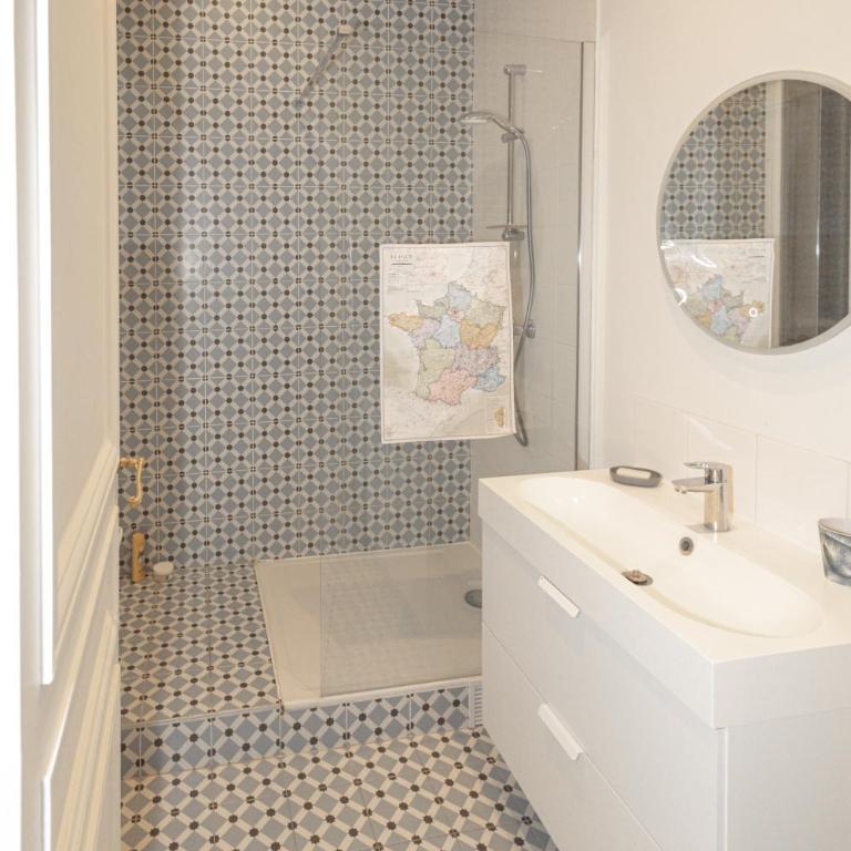Appartement sur les quais - Appartement - 35