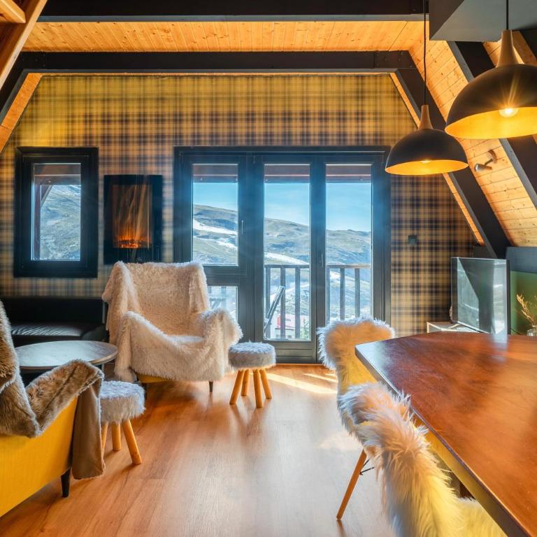 PENTHOUSE IN THE CLOUDS & PARKING - Apartamento Ático - 1