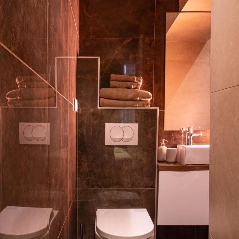 VENUS Apartment with jacuzzi and sauna - City Center - Superior Apartman sa Saunom - 10