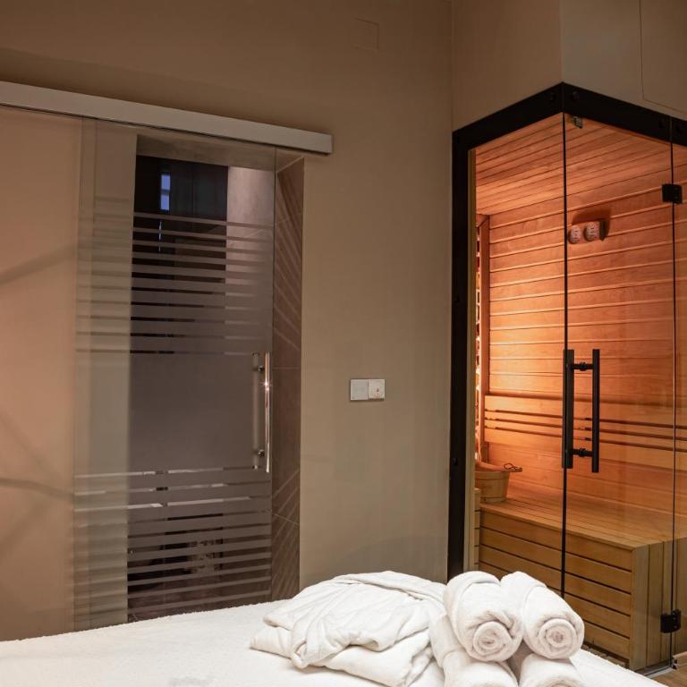 VENUS Apartment with jacuzzi and sauna - City Center - Superior Apartman sa Saunom - 13