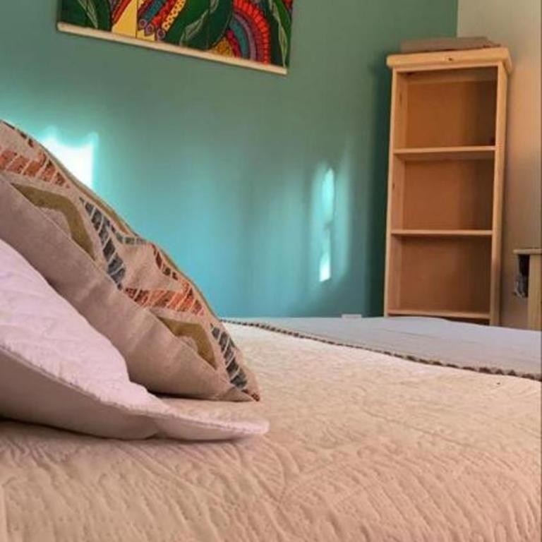 Hostel Avetaia - Habitación Doble Económica - 1 o 2 camas - 3