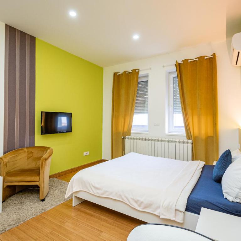 Kalanj Apartmani I Sobe - Studio sa Bračnim Krevetom (King-size) - 3