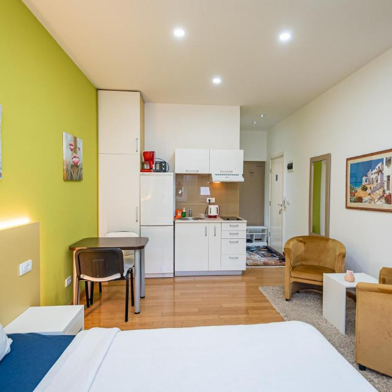 Kalanj Apartmani I Sobe - Studio sa Bračnim Krevetom (King-size) - 5