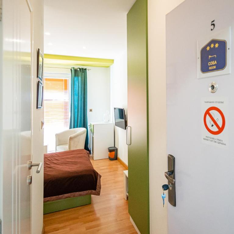 Kalanj Apartmani I Sobe - Apartman sa Tušem - 5