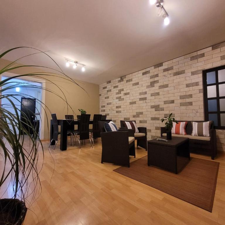 Casa B & L Céntrico Departamento - Apartamento de 2 dormitorios - 4