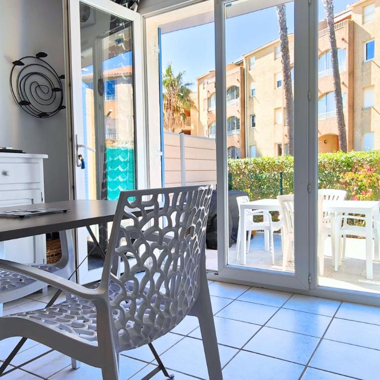 Mazet - à 300m de la plage / Terrasse / Wifi / La Conciergerie Varoise - Appartamento con 2 Camere da Letto - 11