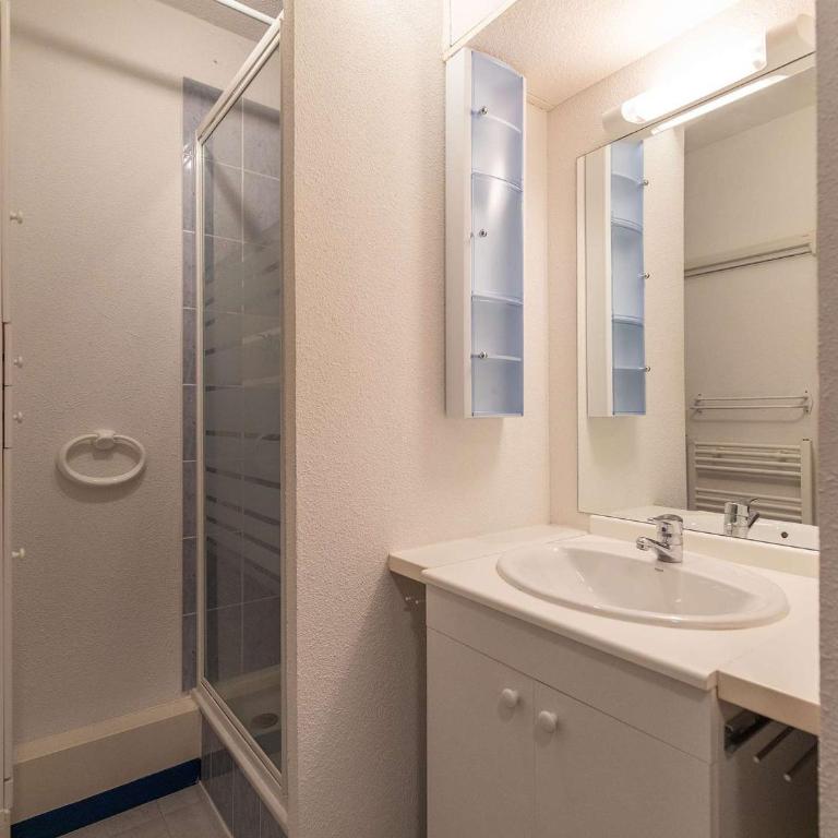 Cauterets : Duplex 4 pers avec balcon, parking, proche thermes et randonnées - FR-1-401-289 - Appartement - 5