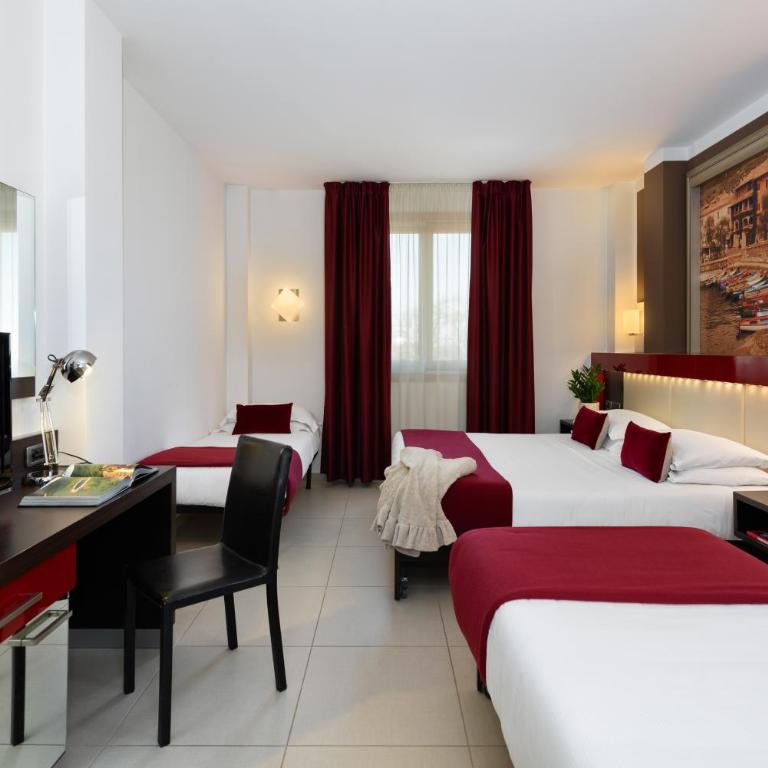 Kairos Garda Hotel - Be Happy Hotels - Camera Quadrupla - 13