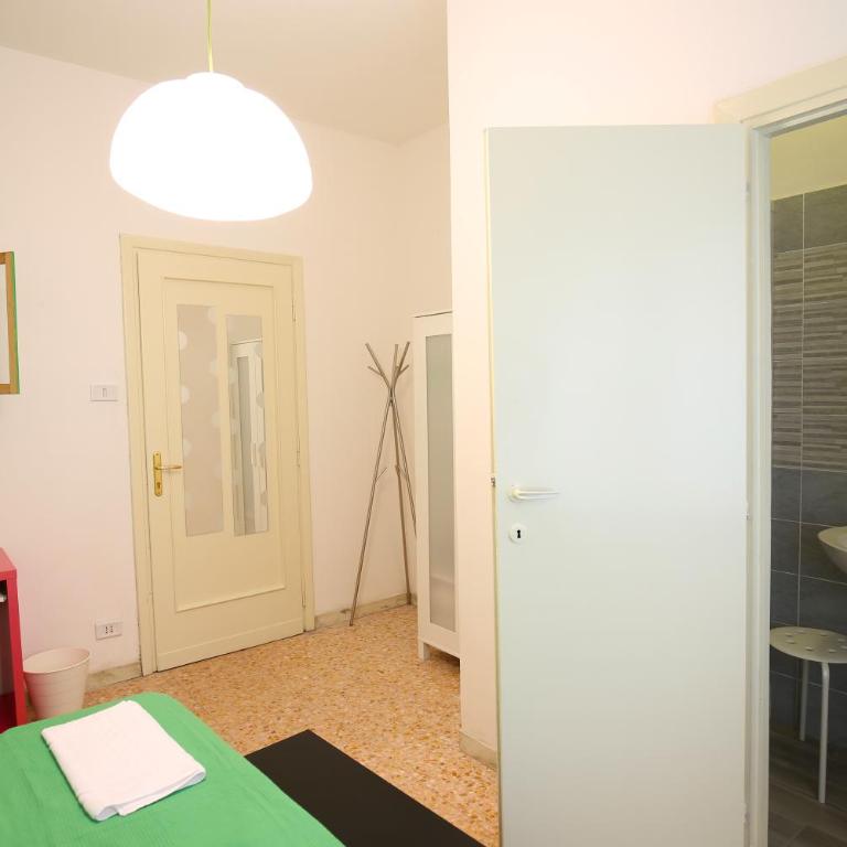 Next Stop Roma Affittacamere Casilino - Camera Singola con Bagno Privato - 1