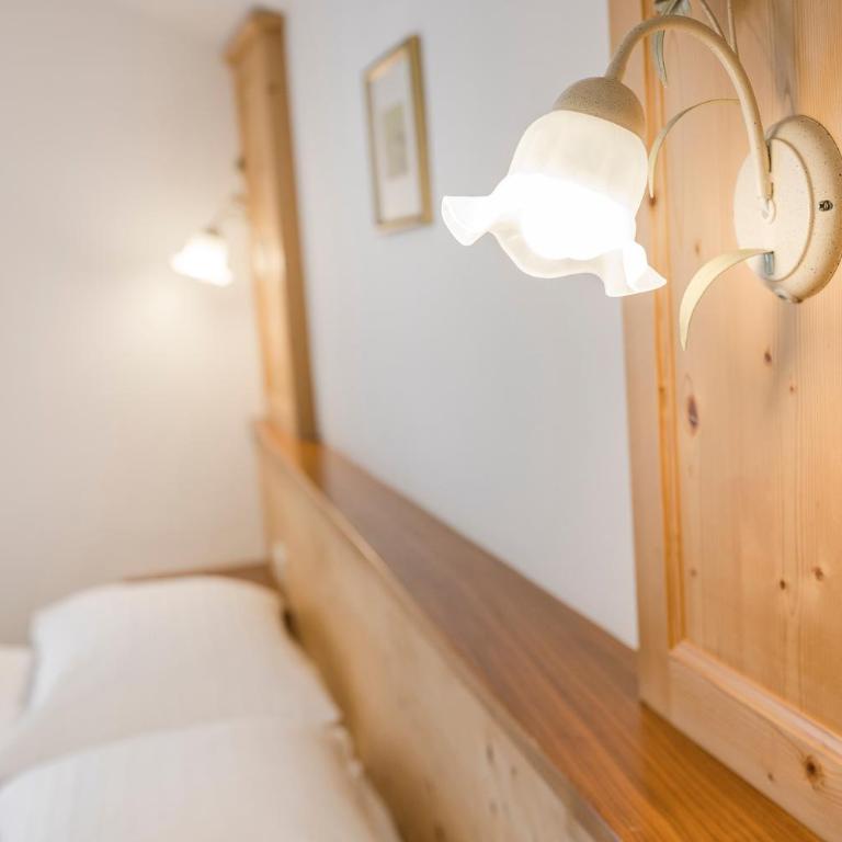 Hotel & Residence Rebhof - Camera Matrimoniale con Balcone - 6