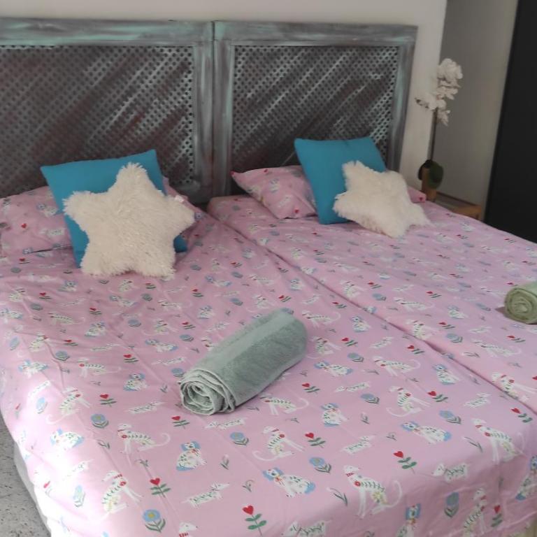 Céntrico piso con aparcamiento gratuito - Apartment - 18