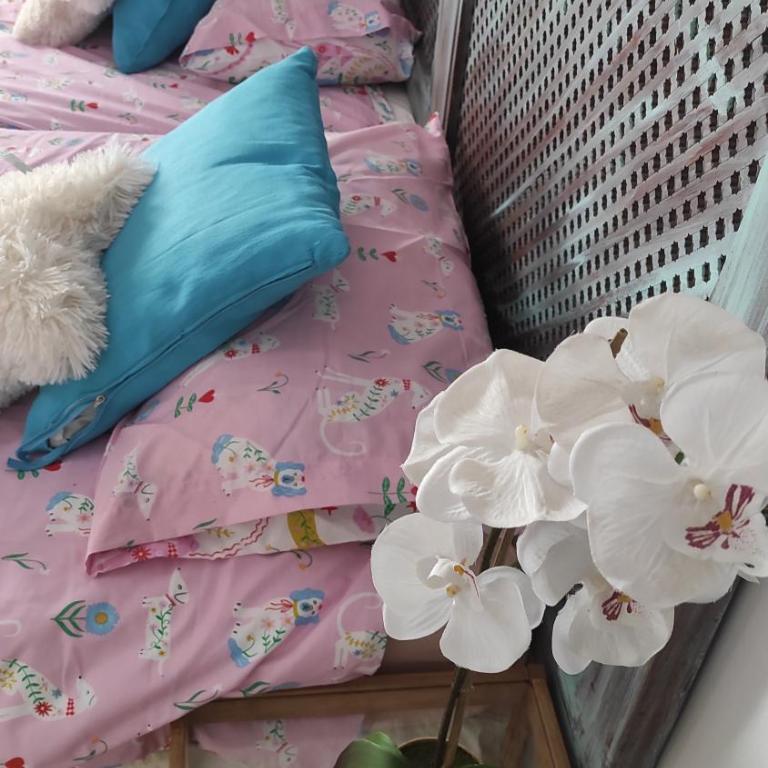 Céntrico piso con aparcamiento gratuito - Apartment - 26