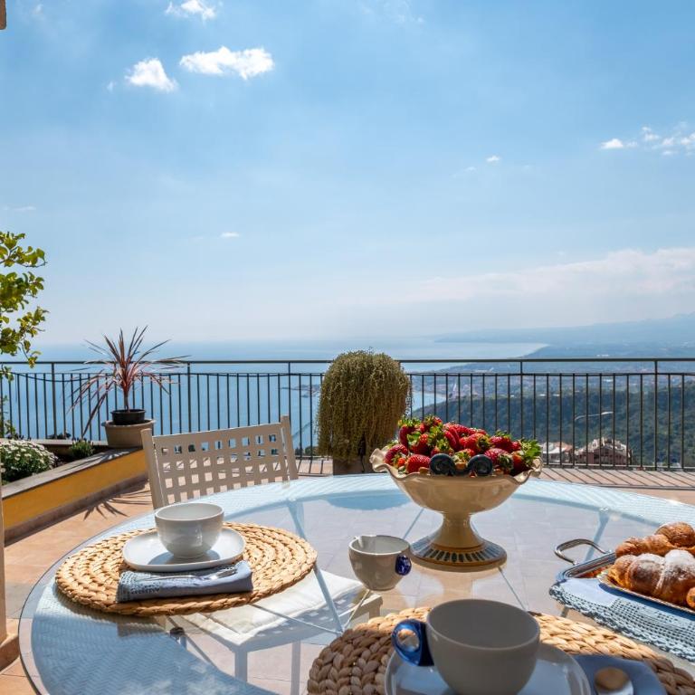 Villa La Gorgone - Casa con 4 camere da letto - 2