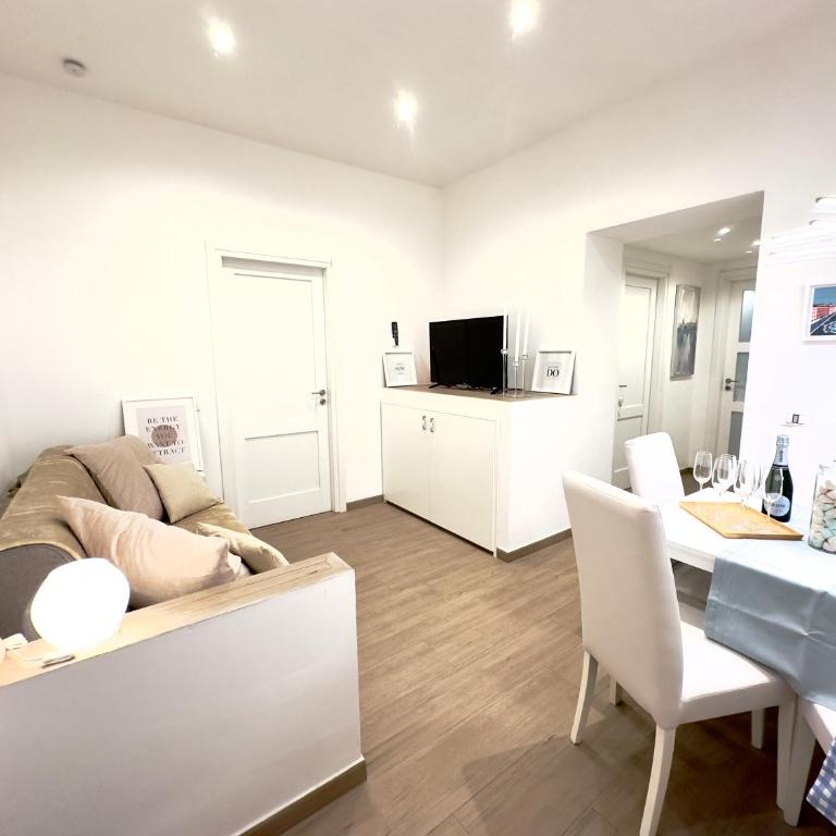 Olimpia Villa Pamphili - Centro Storico di Roma - Gianicolo Trastevere San Pietro - Appartamento con 2 Camere da Letto - 92