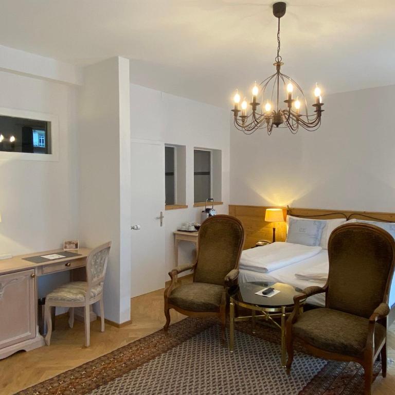 Carlton-Europe Vintage Adults Hotel - Habitación Doble Superior - 17