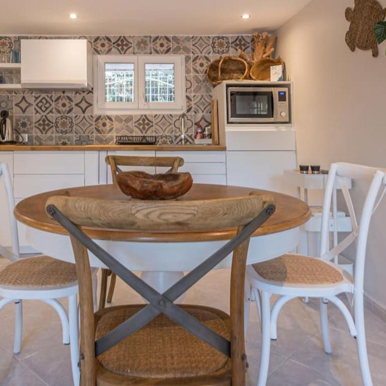 Charmant 2 pièces au cœur de St Jean Cap Ferrat - Appartement 1 Chambre - 18