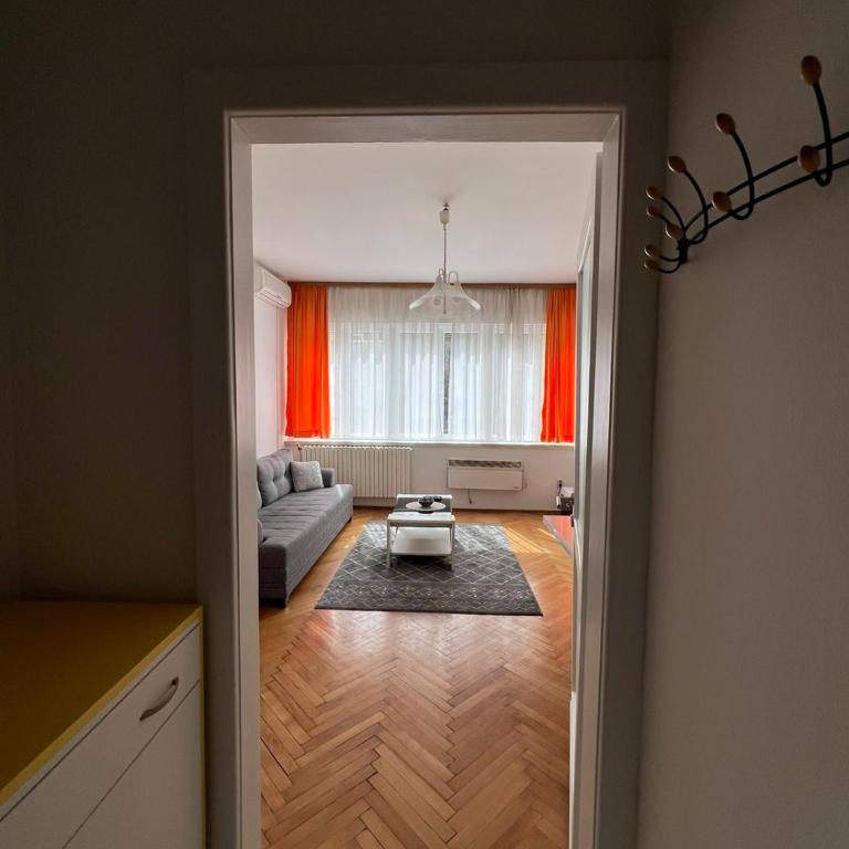 Central Bank Apartment Parking Available - Apartman sa 1 Spavaćom Sobom - 4