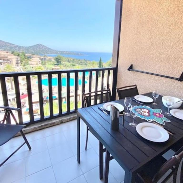 Appart Climatisé 4 prsn / Vue Piscine & Vue Mer Cap Esterel - Appartamento con 1 Camera da Letto - 5