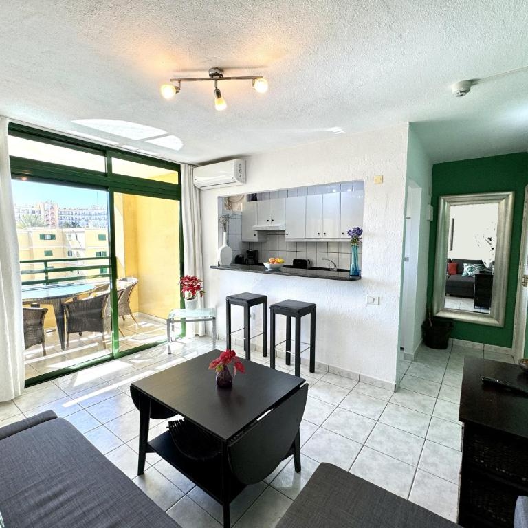 Las Olas Sun - Two-Bedroom Apartment - 7